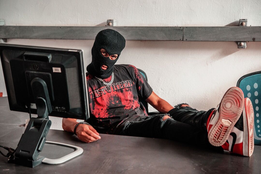 victim of online fraud