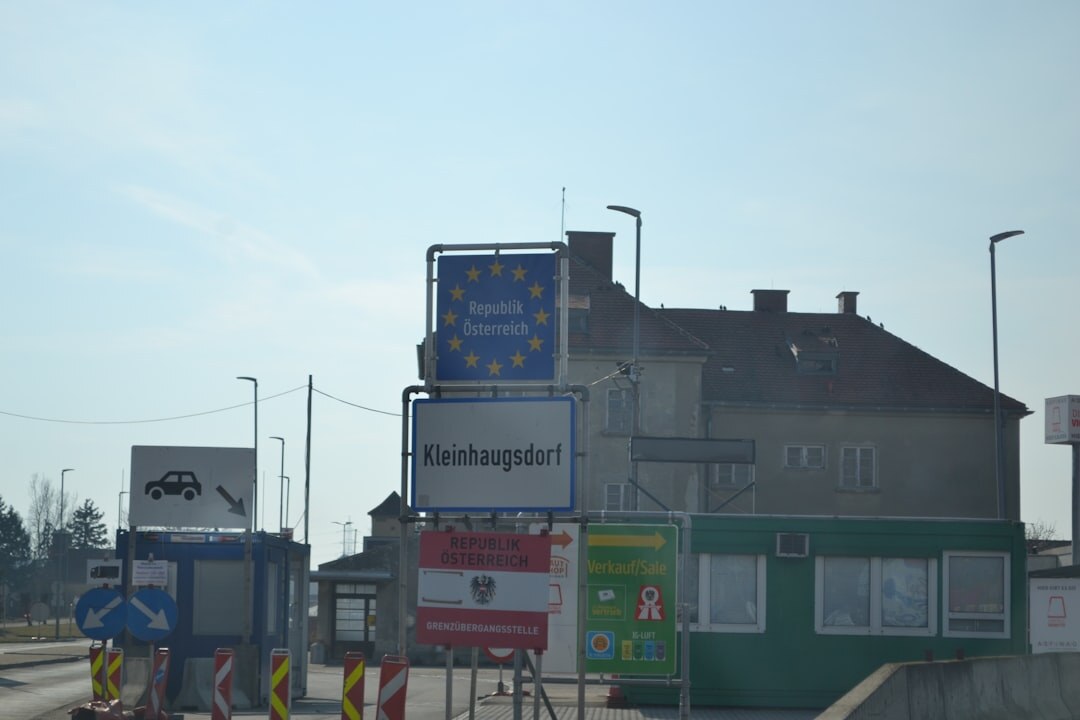 migrants at eu border crossing